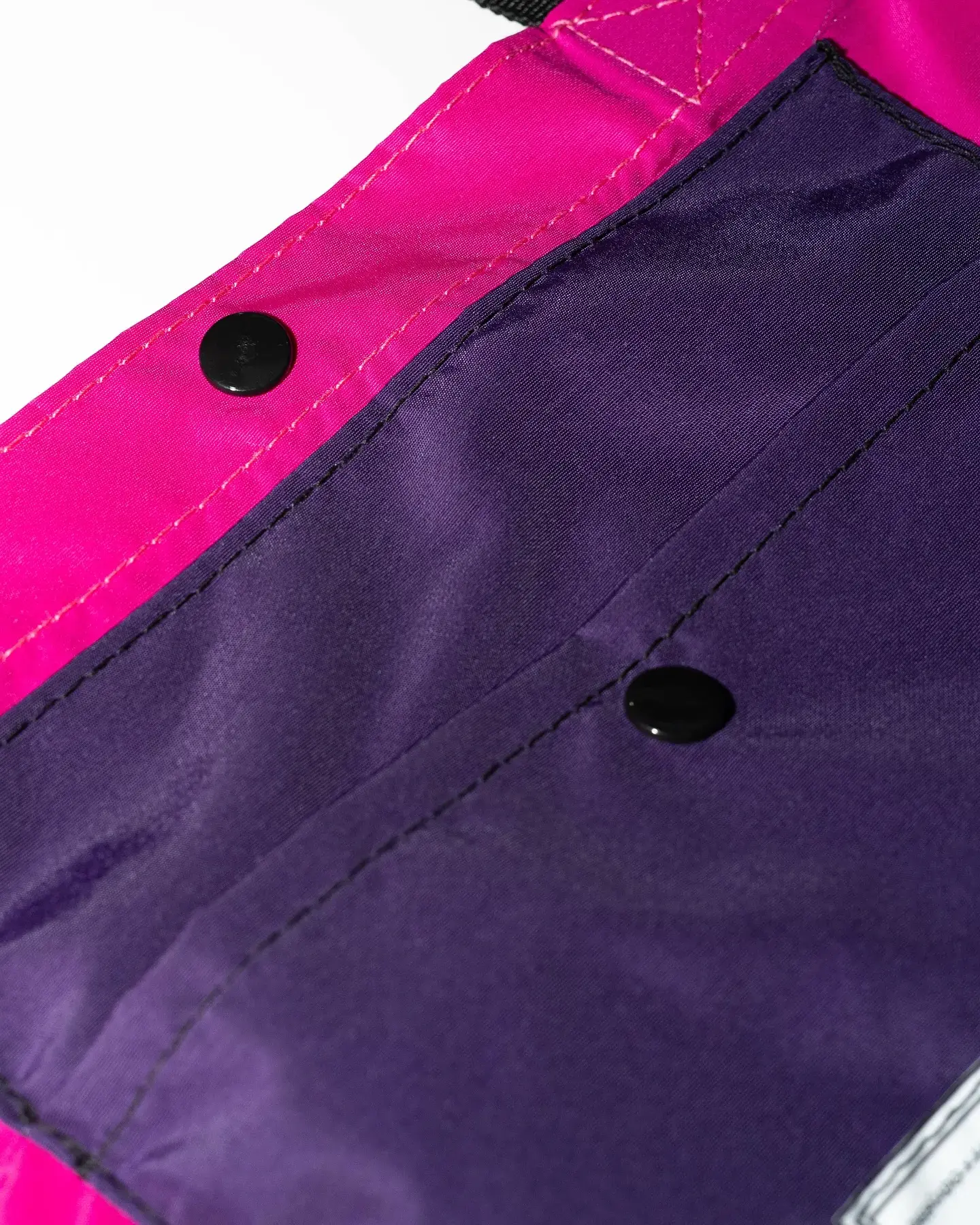 TOTE BAG — TASLAN
