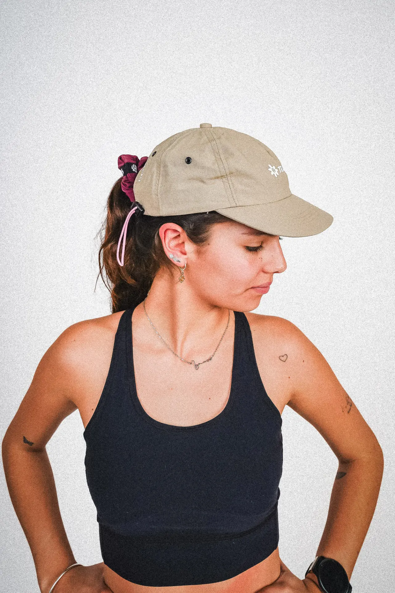 DECONSTRUCTED 001 — BEIGE